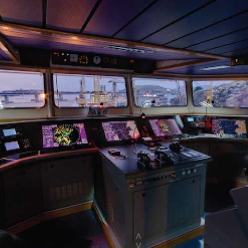 Navigation-Equipment